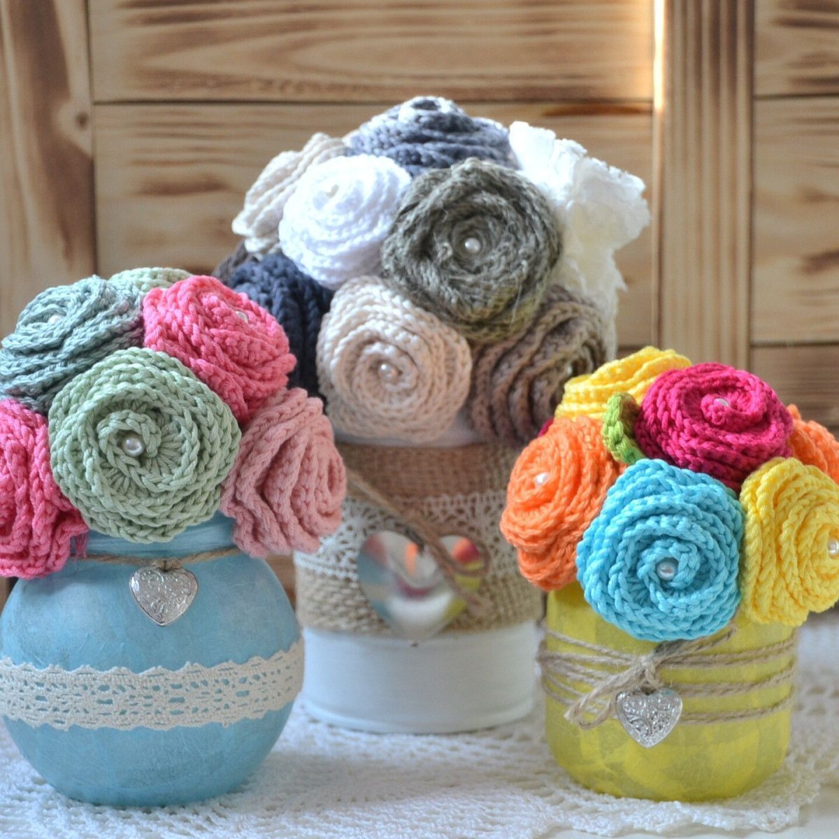 Букет из вязаных клубков