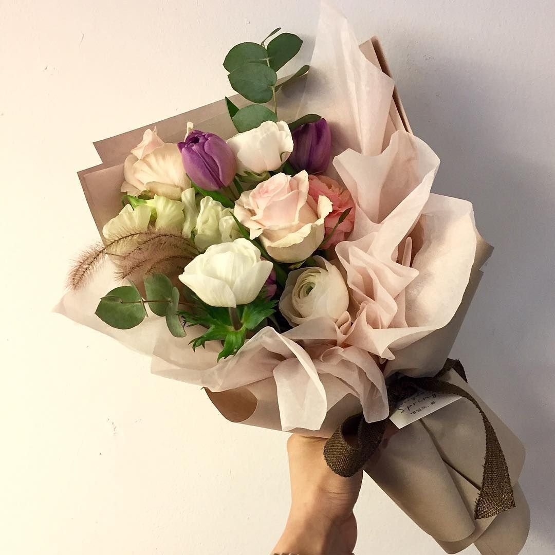 Упаковка из фоамирана для букетов