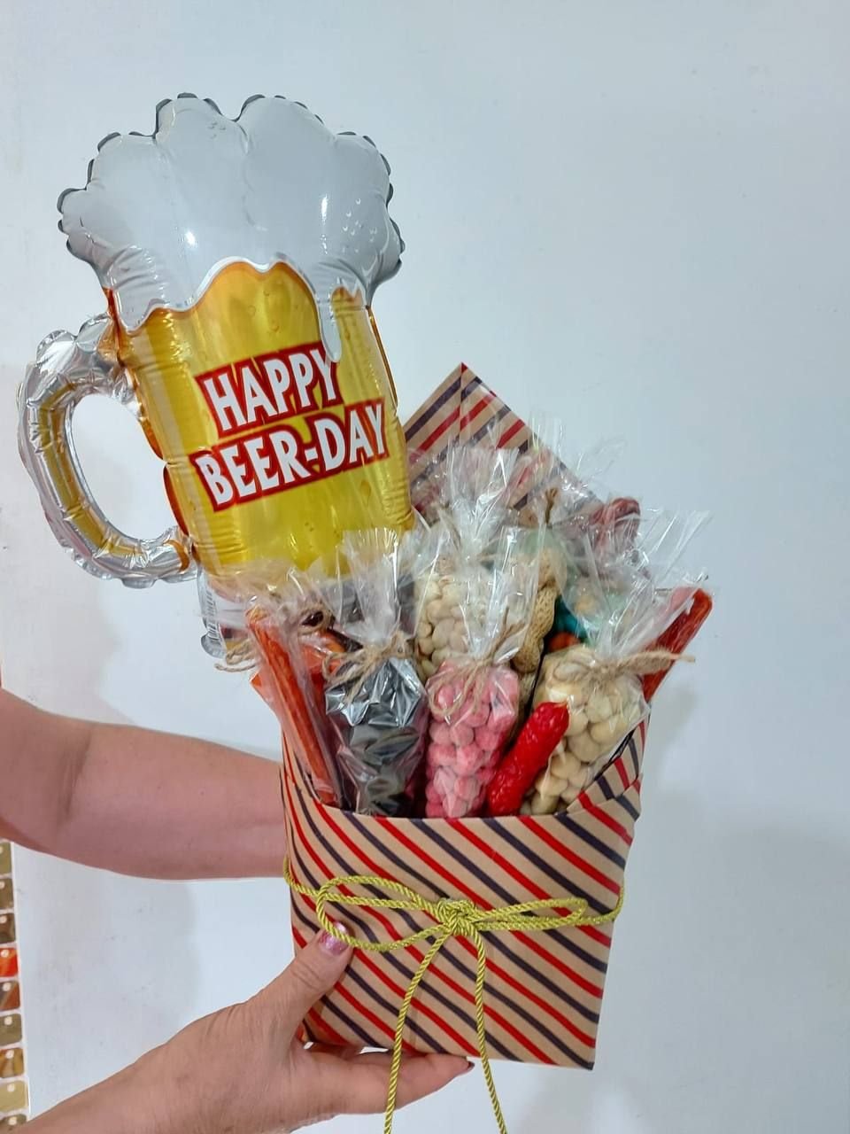 Мужской букет со снеками