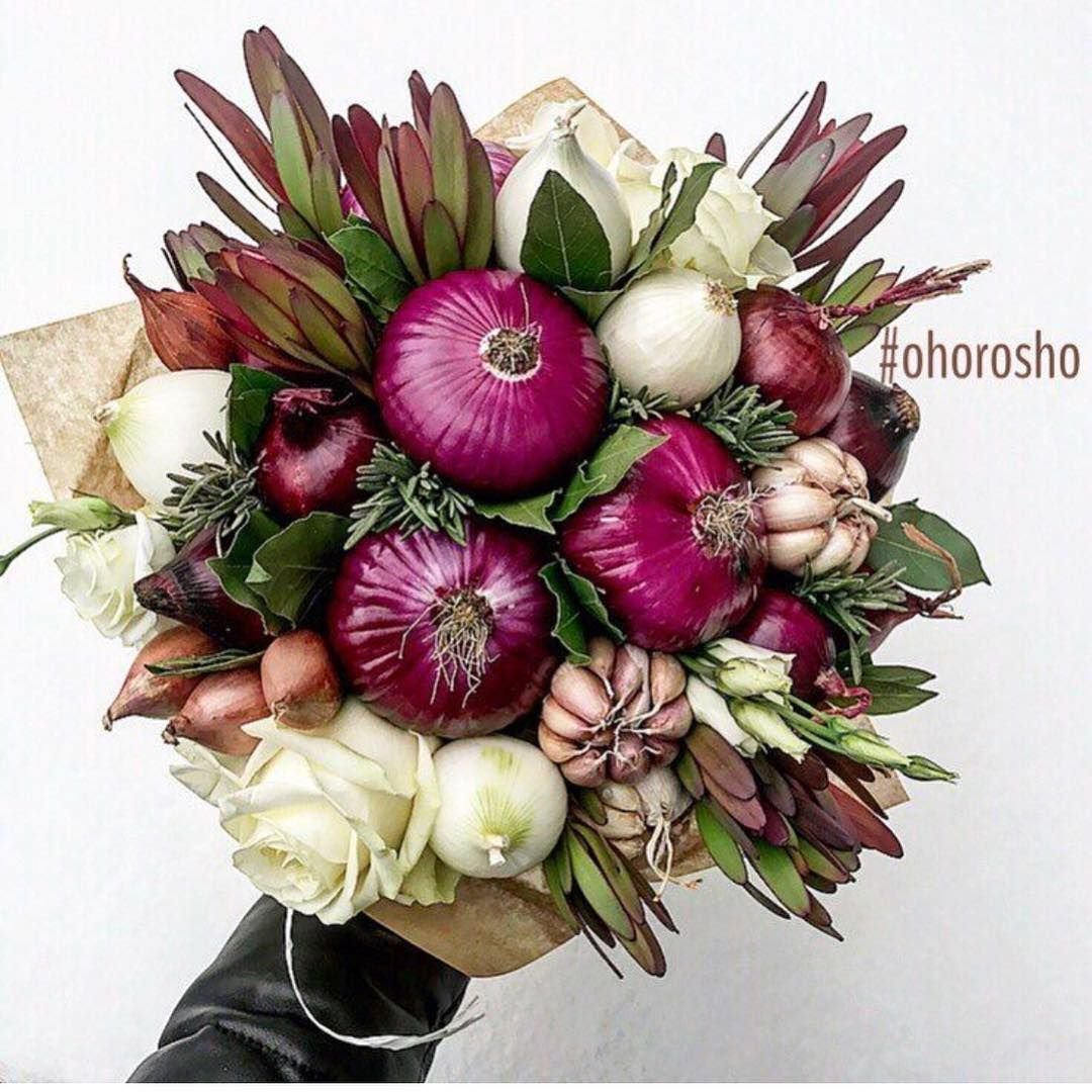 Букет из лука репчатого