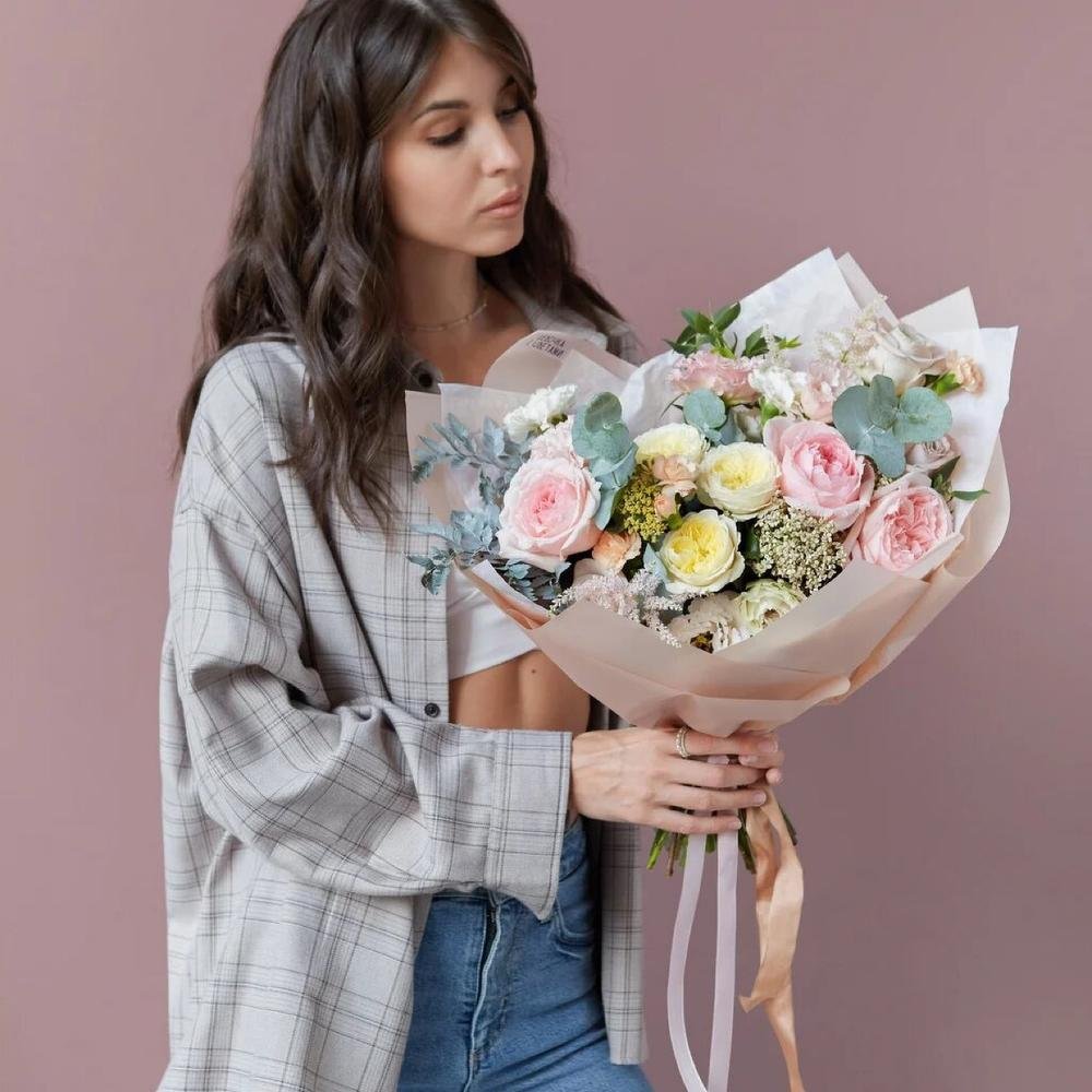 Роза кустовая Трейси