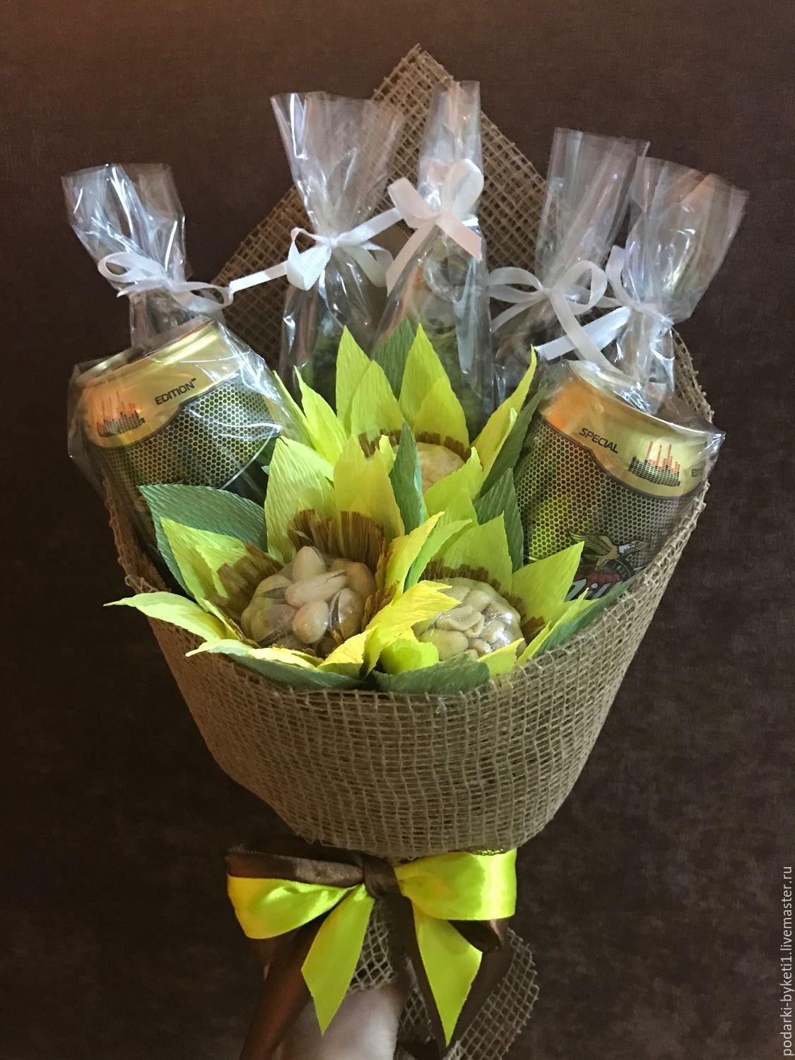 Букет из колбасы и сыра