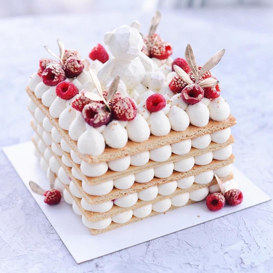 Украшение открытого торта