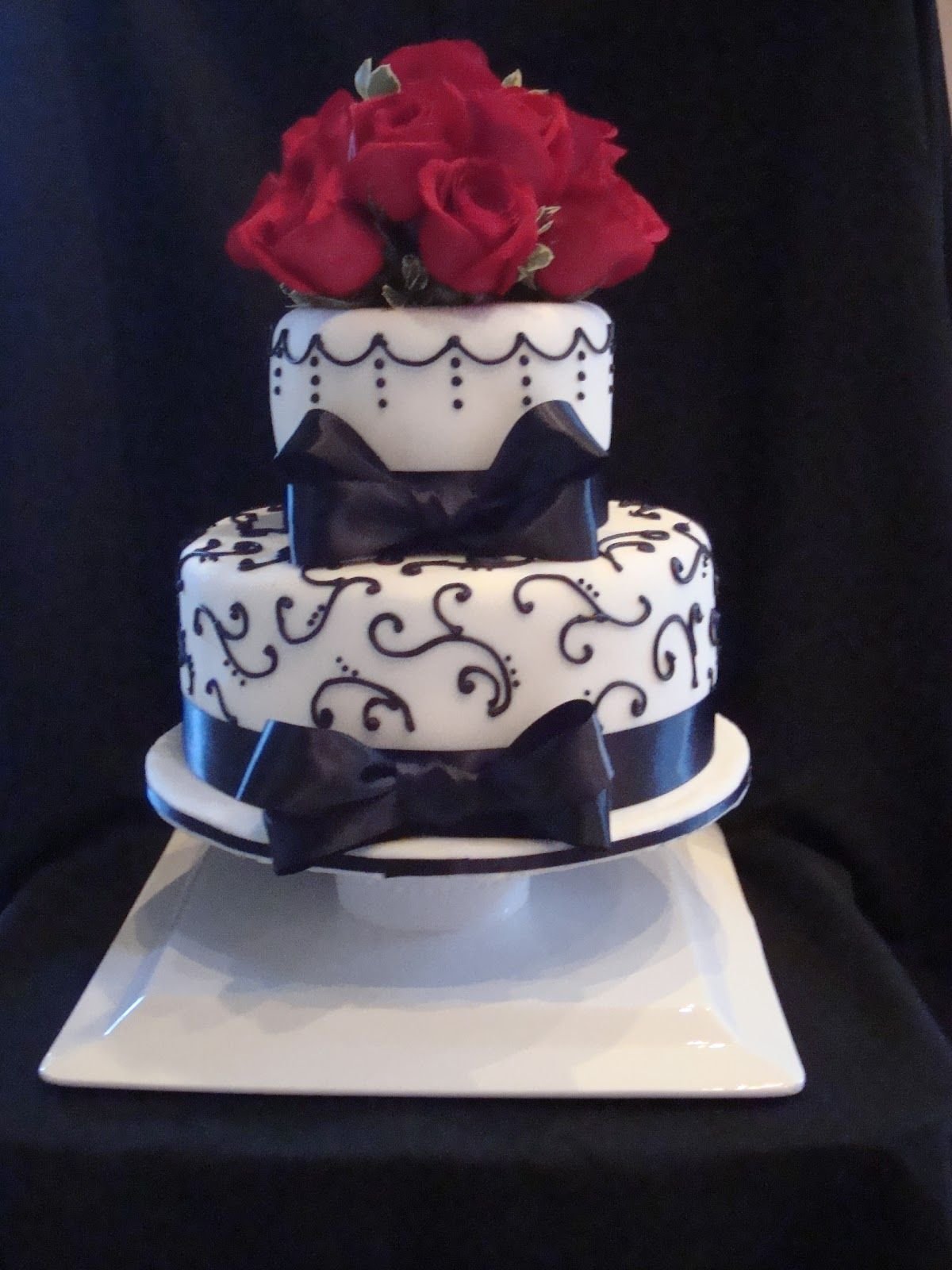 Торт в стиле Луи Виттон