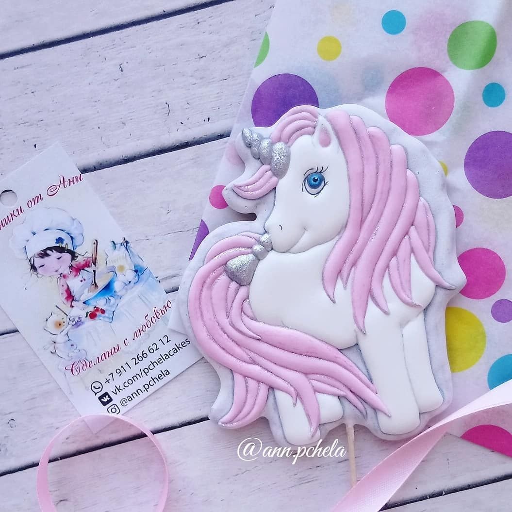 Пряник для торта принцесса Единорожка