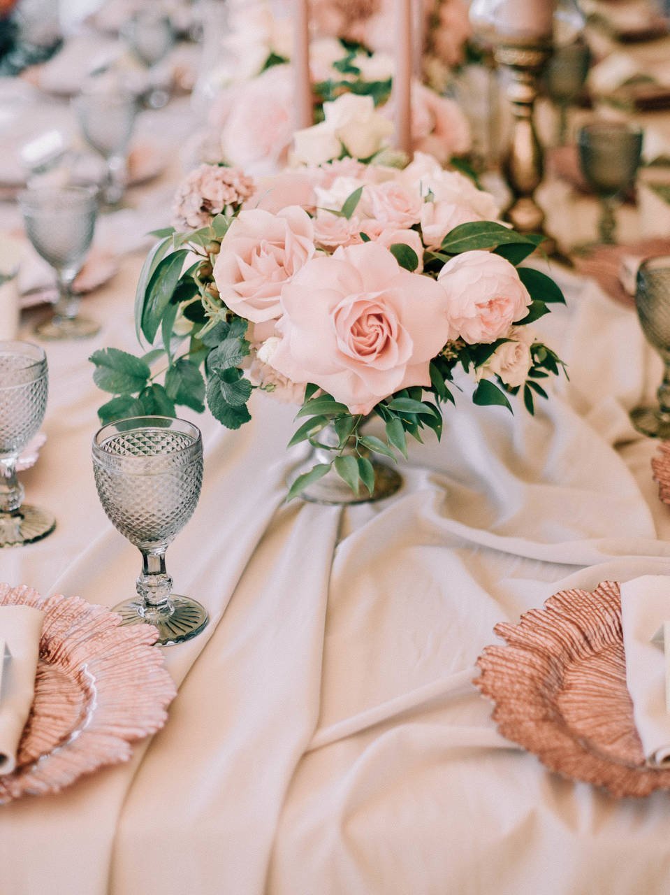 Свадьба в нюдовых тонах