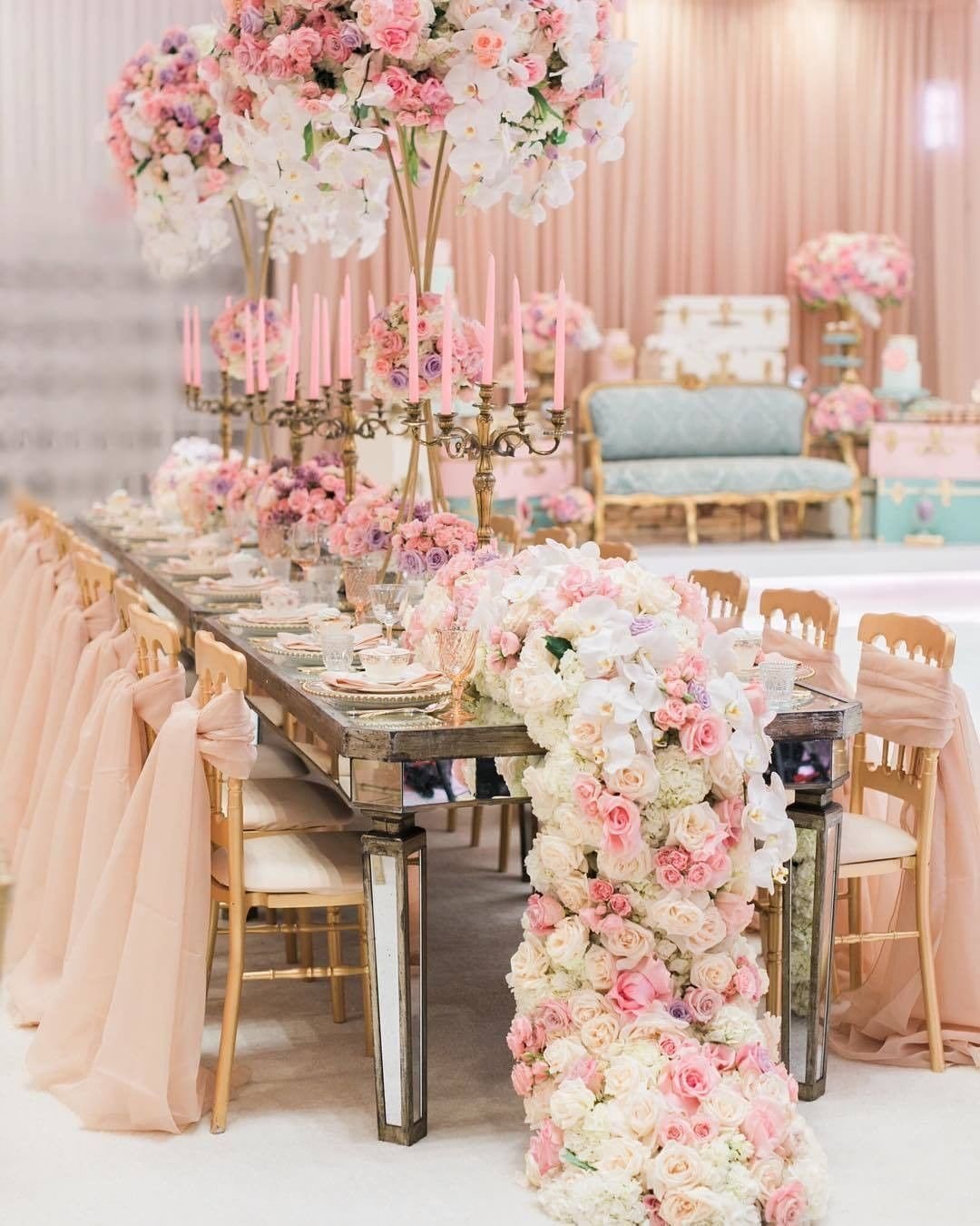 Свадебный декор в пастельных тонах