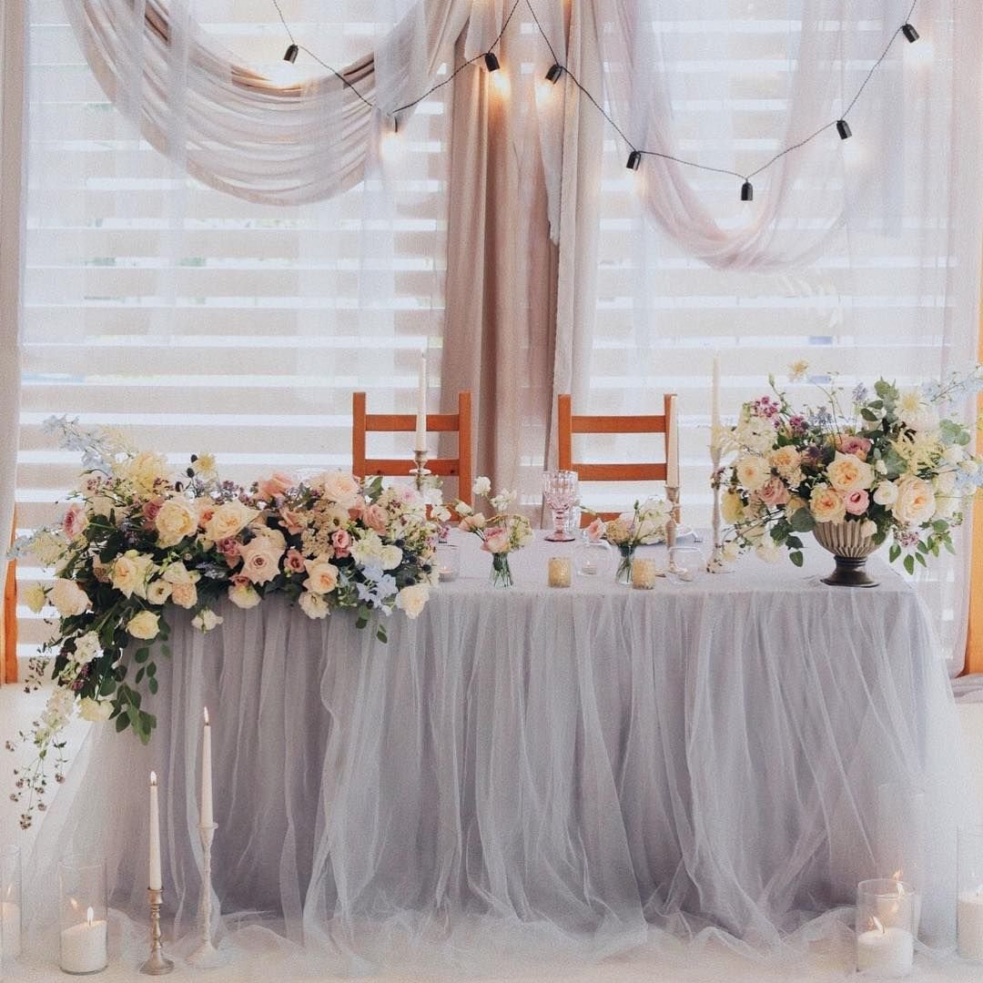 Украшение стола молодоженов на свадьбу