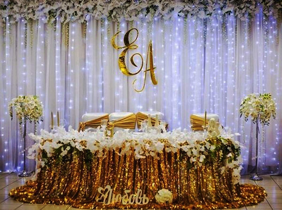Украшение свадебного зала в золотом цвете