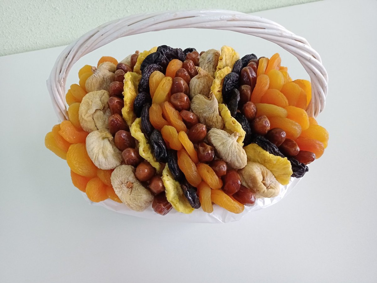 Орехово сухофруктные букеты