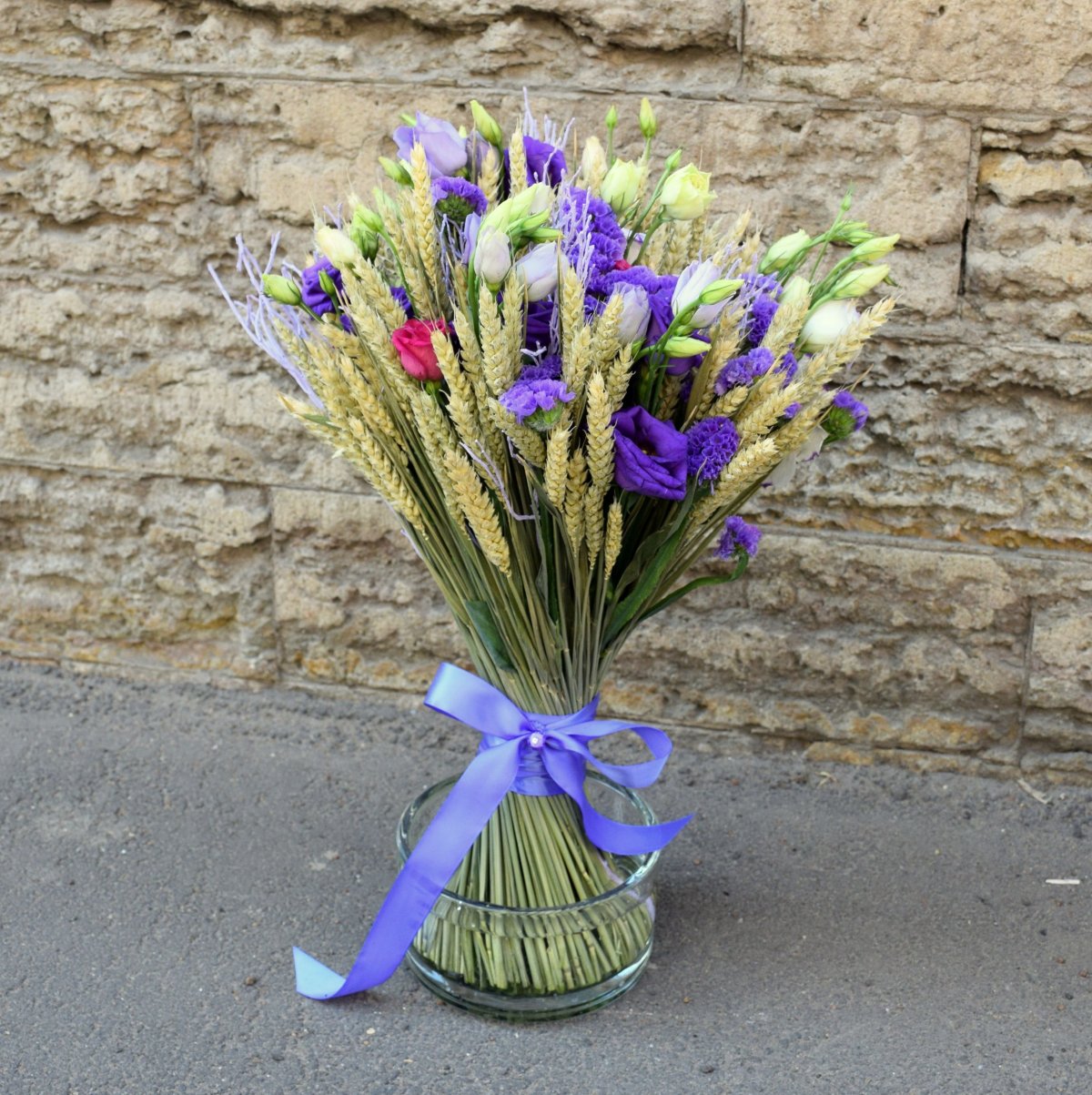 Букет ирисов статицы