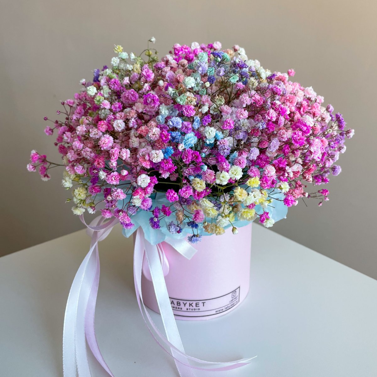 Букет гипсофила Радужная