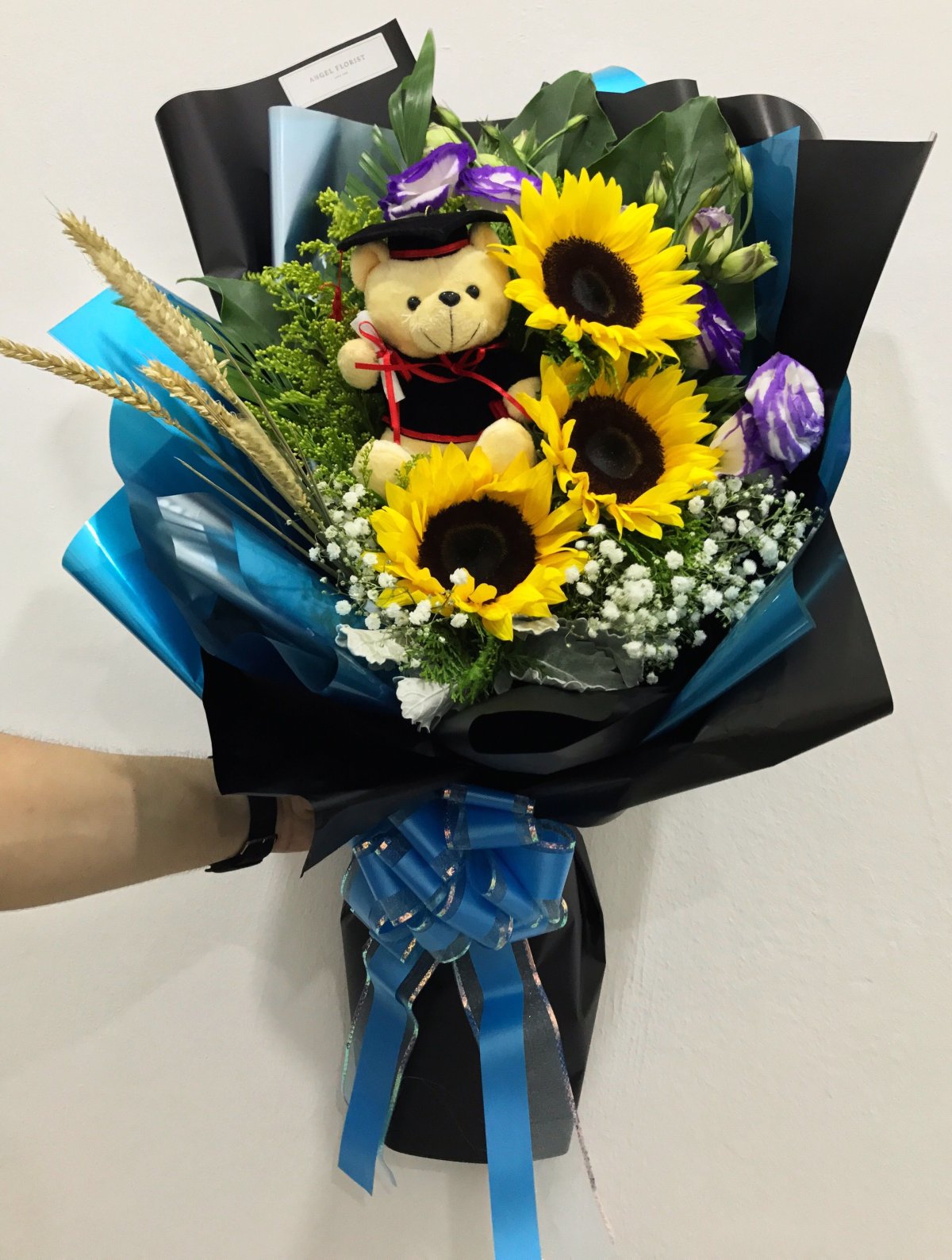 Букет для первоклассника мальчика
