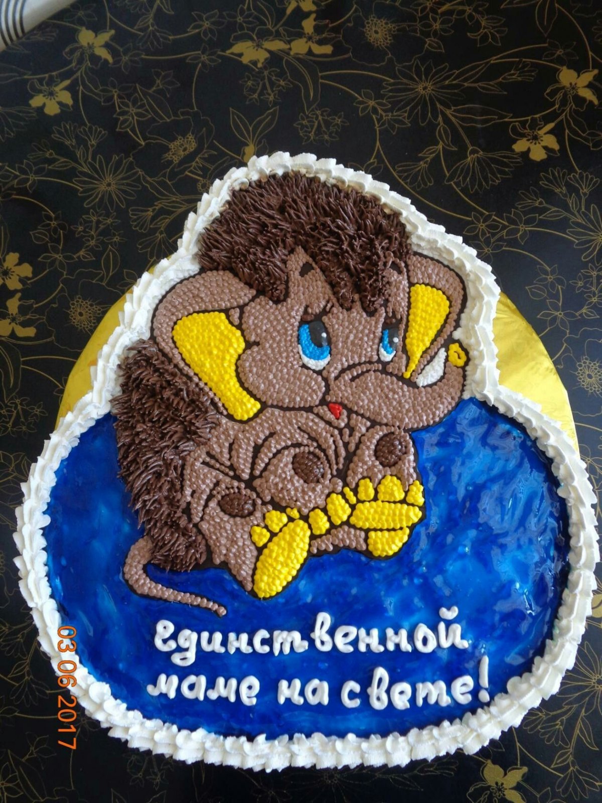 Круглая открытка с днем матери