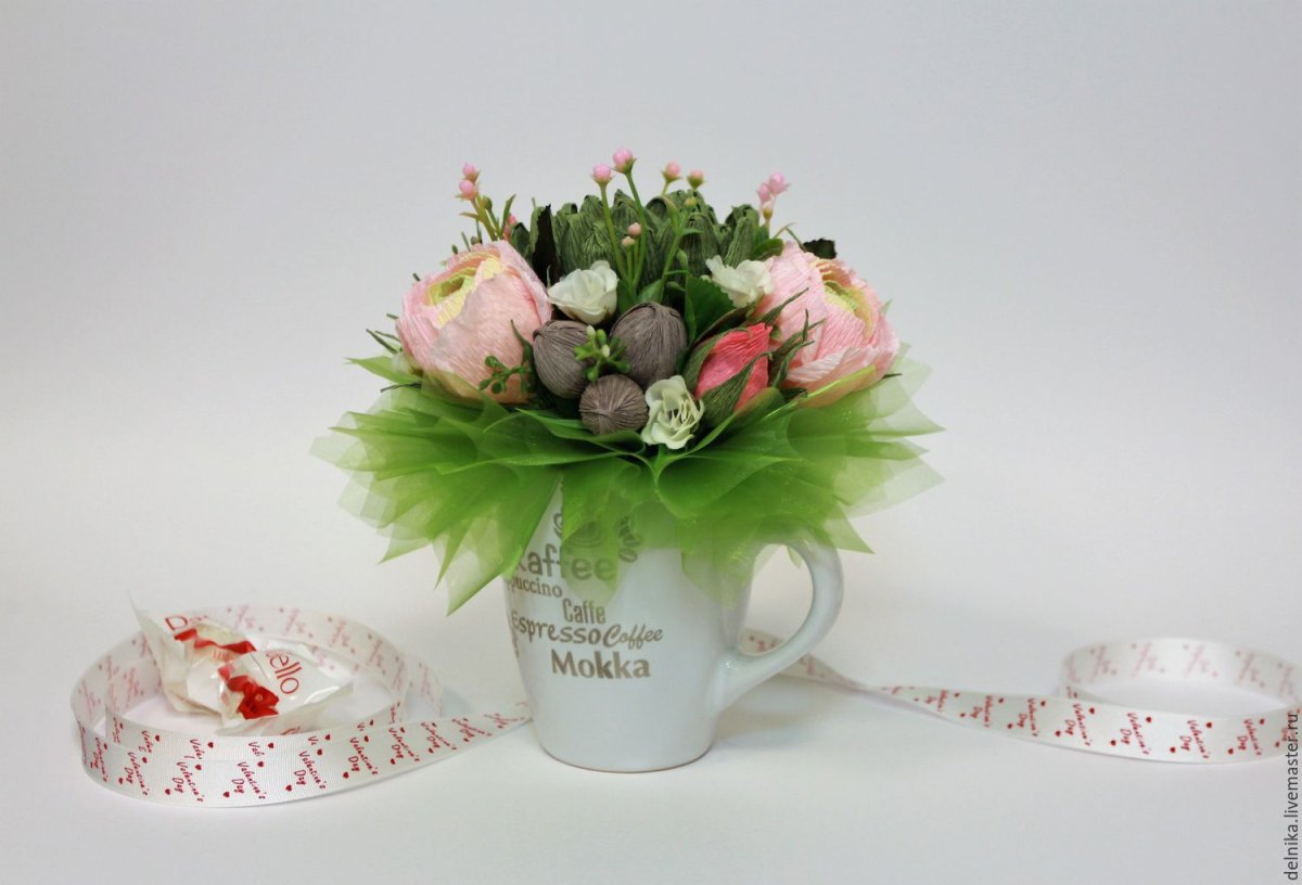 Букет из конфет в кружке