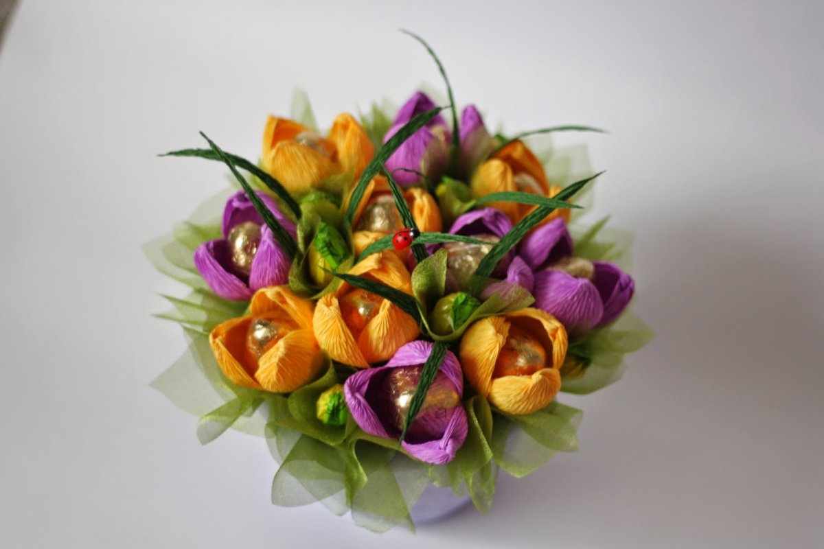 Букет с черешней