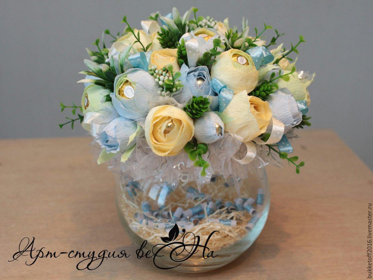 Композиции из гофрированной бумаги