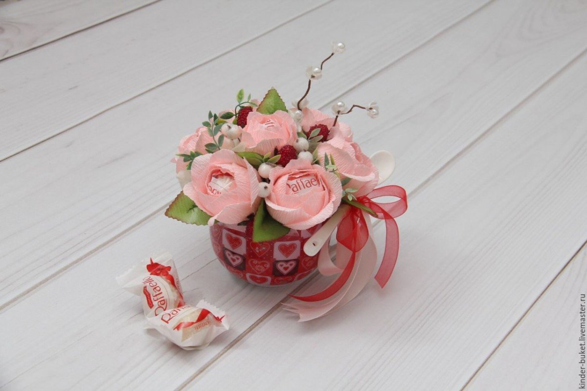 Сладкий букет в бокале