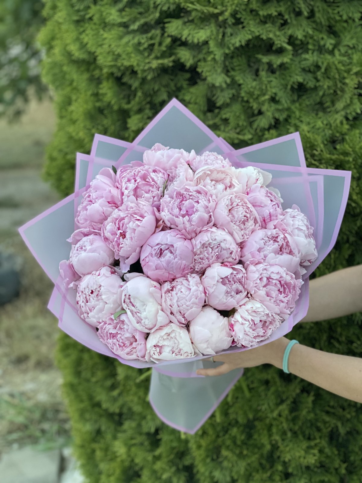 Букет "пионы и сирень"