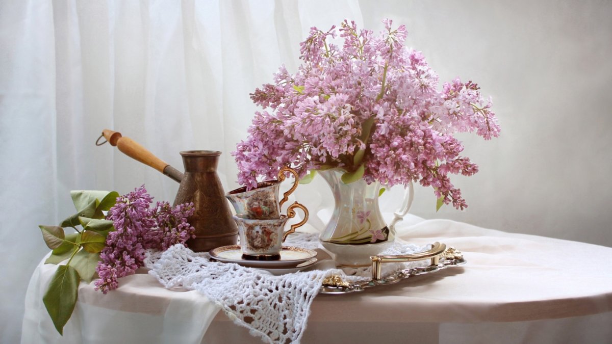 Посуды со сирень