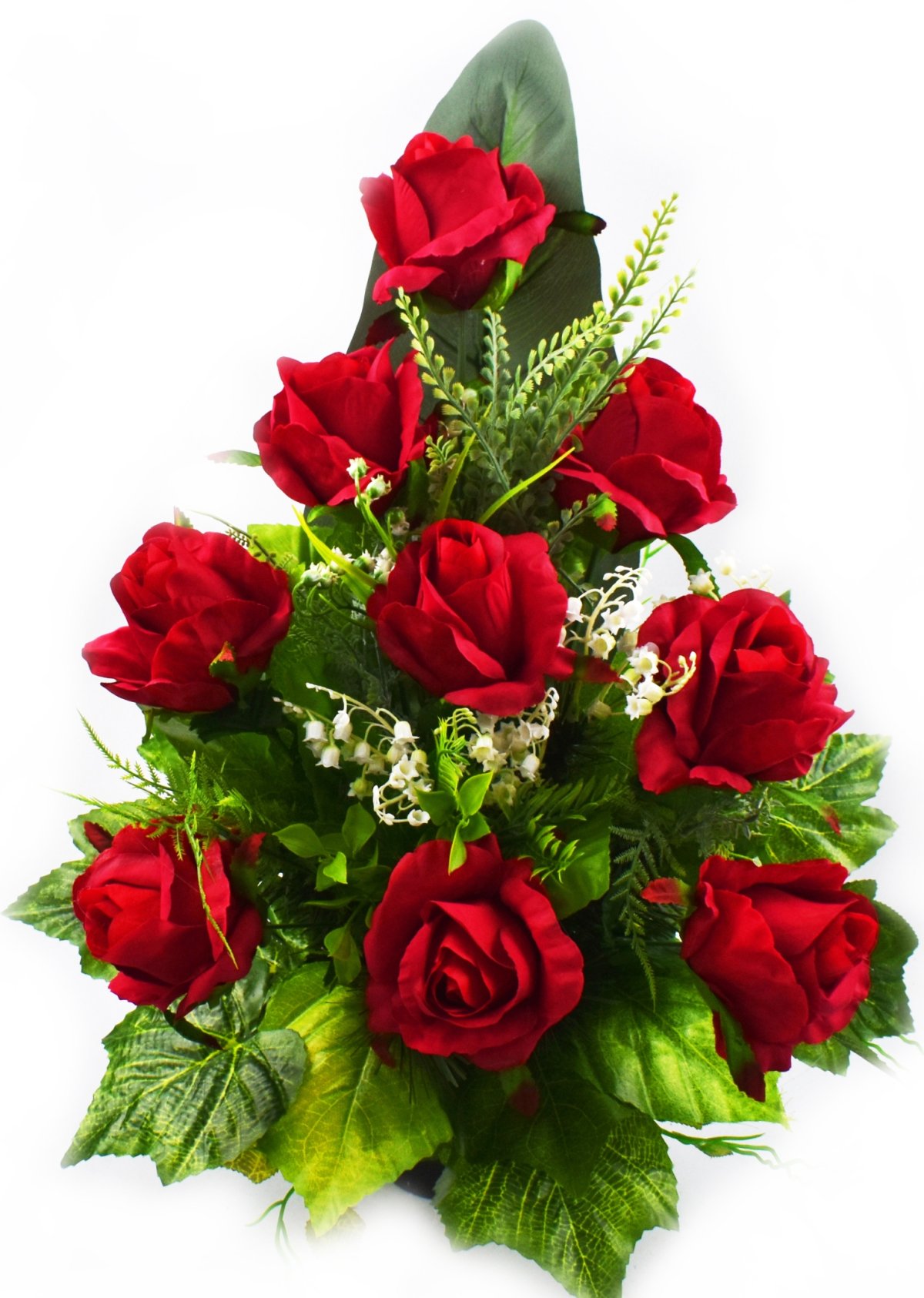 Композиция цветов на кладбище