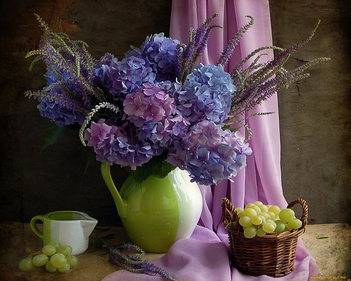 Лиловый натюрморт