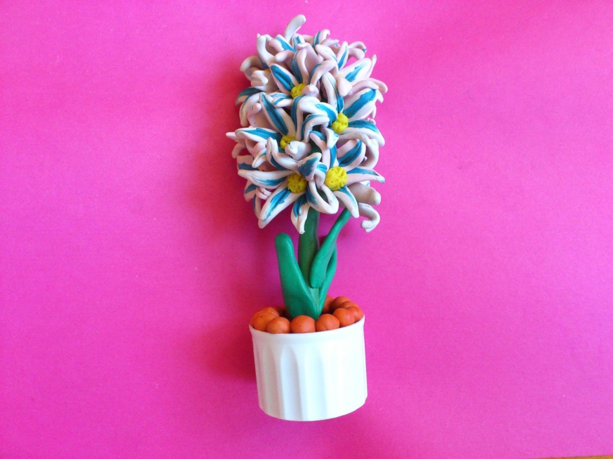 Подарок маме из пластилина