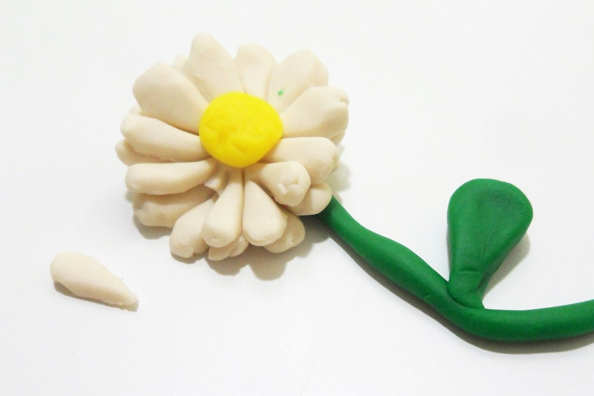 Цветы из мягкого пластилина