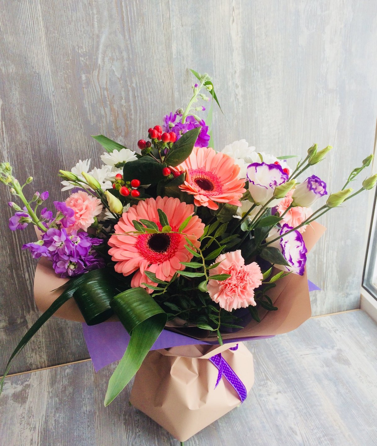 Композиция на оазисе