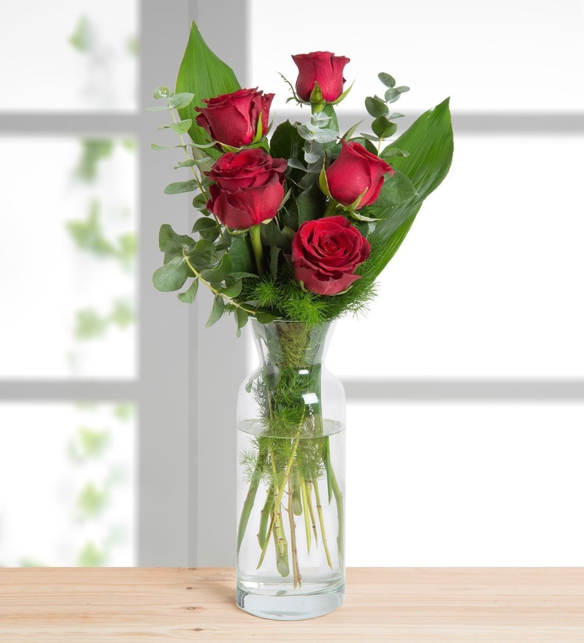 Букет из пяти роз