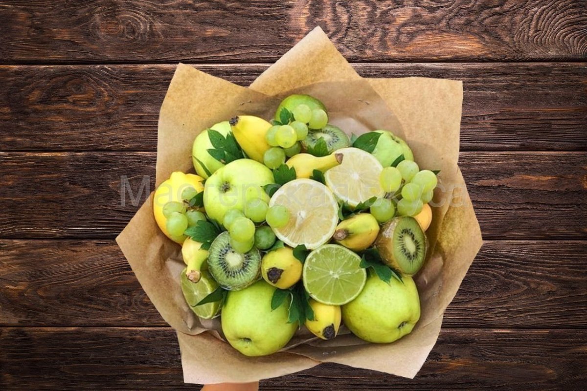 Фруктовый букет с бананами