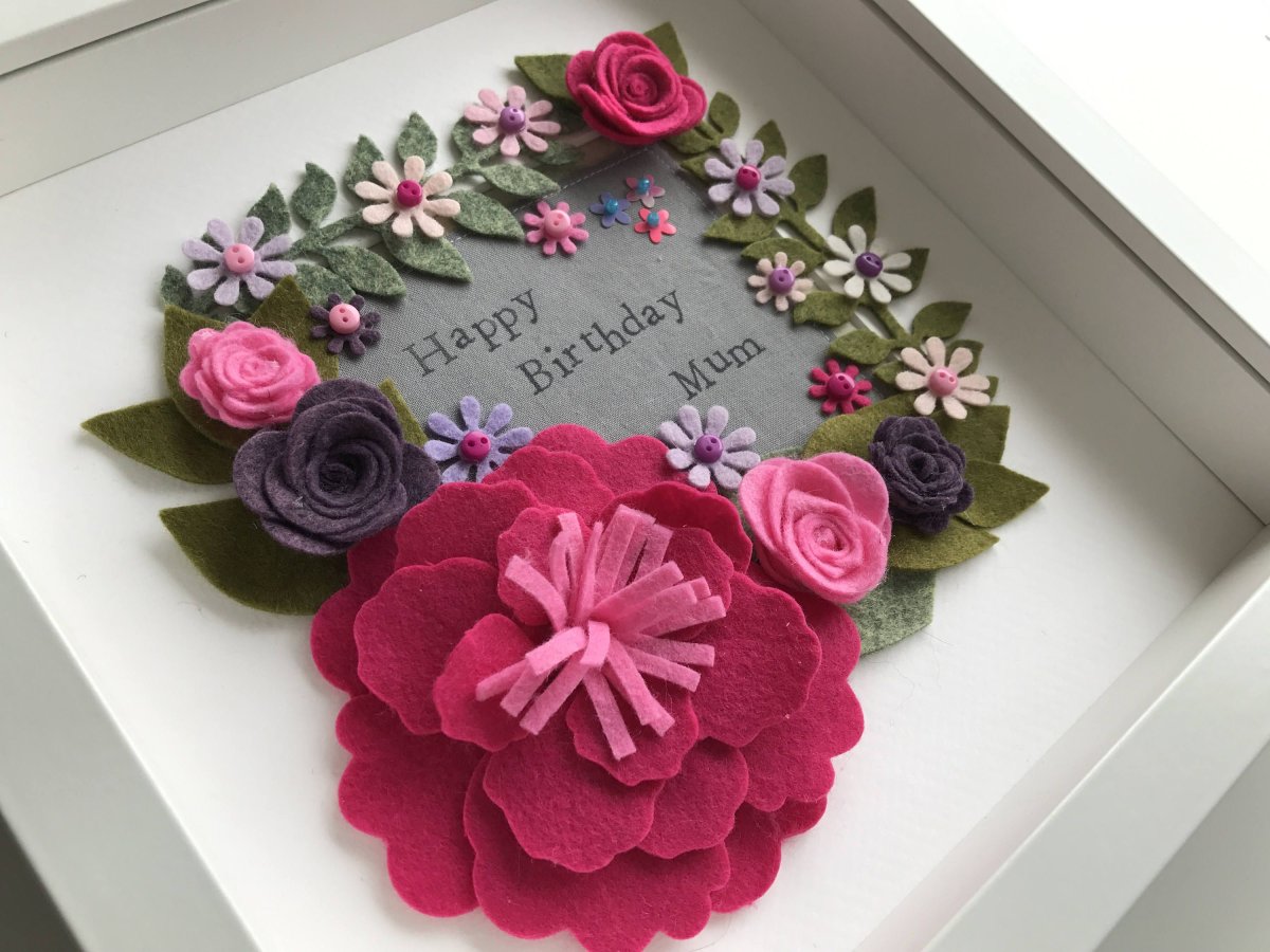 Открытка с цветами из фетра