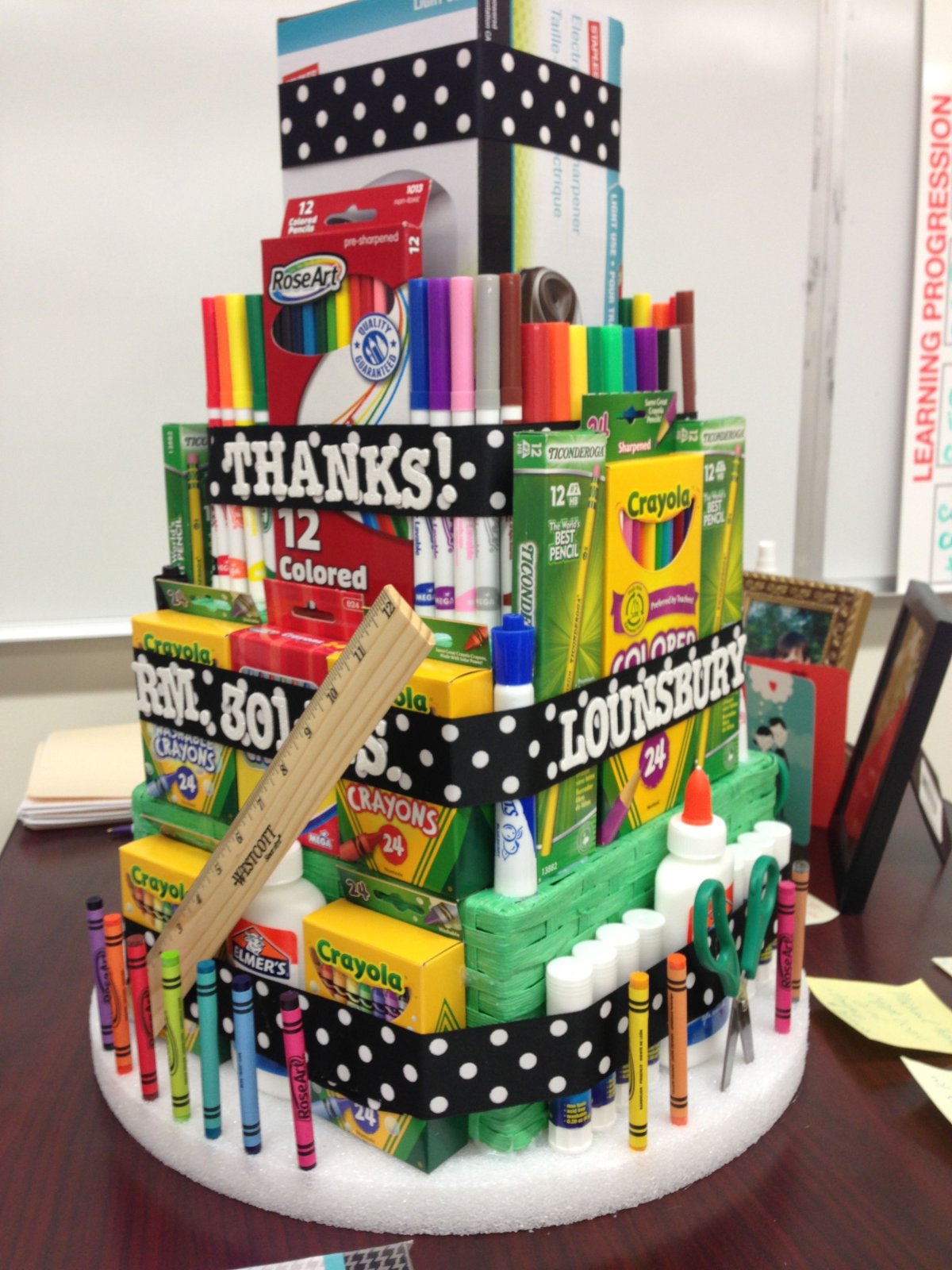 Подставка для карандашей большая