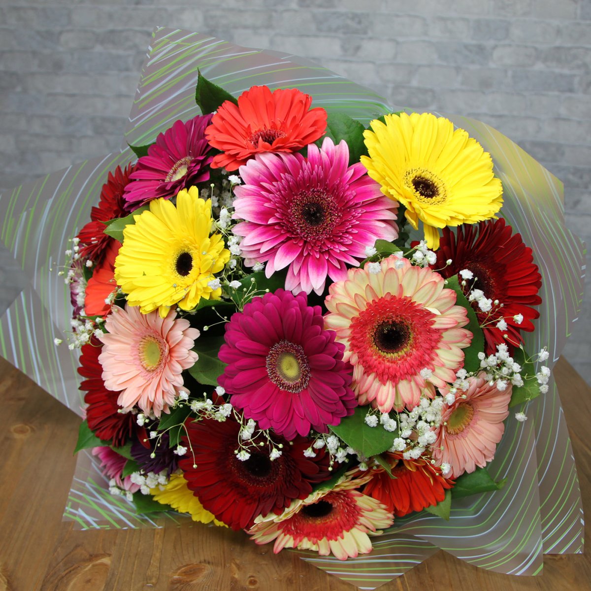 Букет "герберы и гипсофилы"