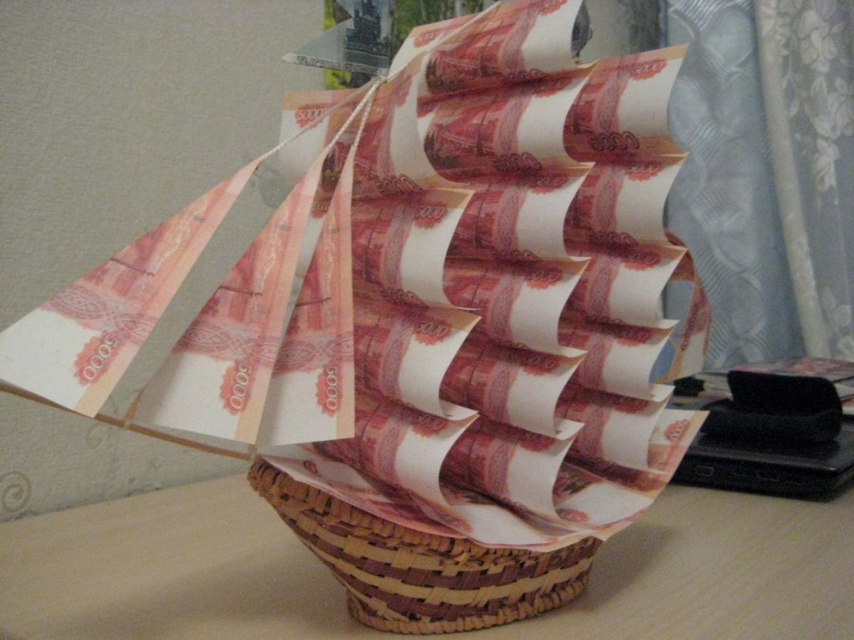 Денежное дерево из купюр