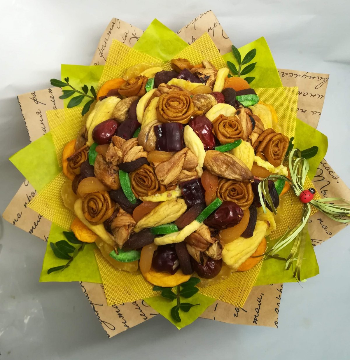 Букеты из фруктовой пастилы