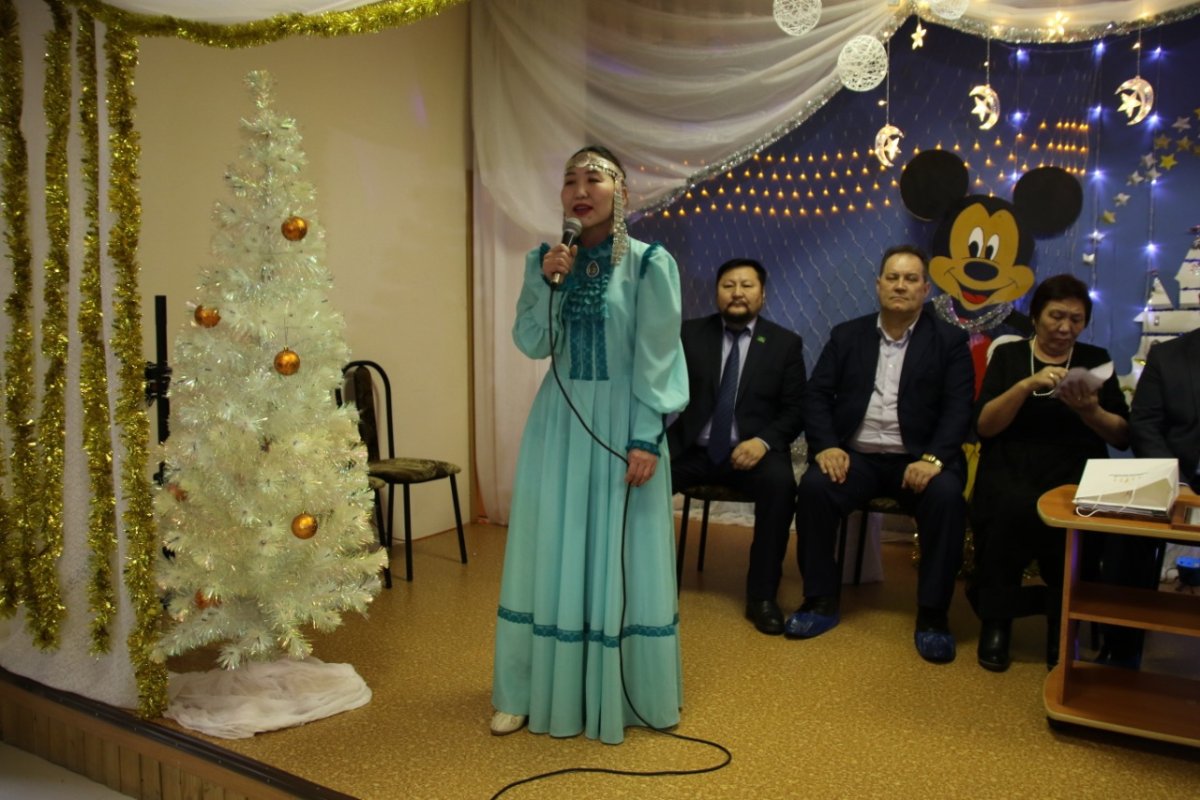 Үбүлүөйгүнэн э эрдэлиибит