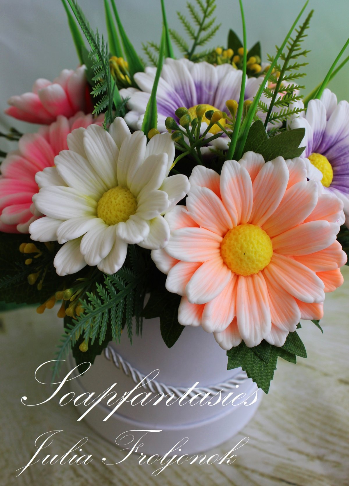 Мыльные букеты с ромашками