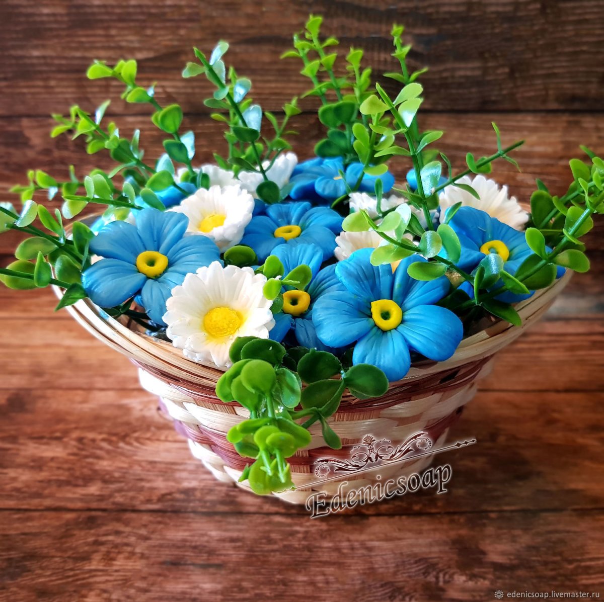 Букет ромашек