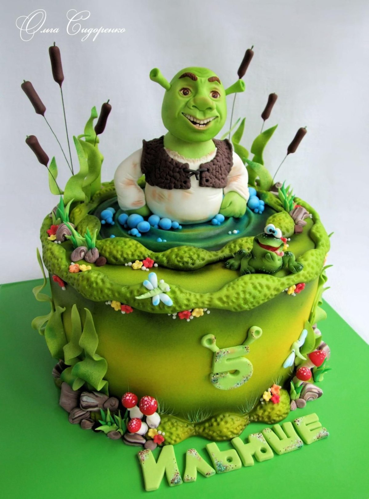 Торт Шрек в болоте