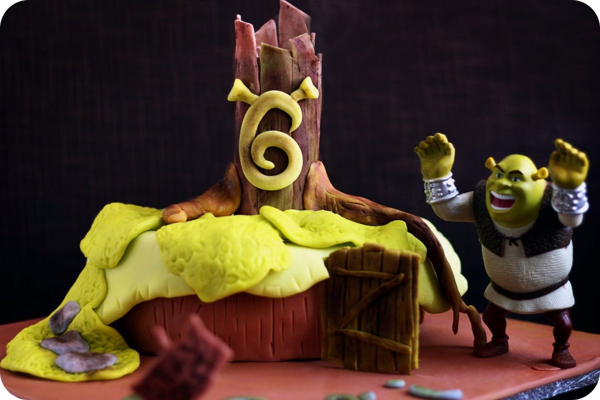 Торт в стиле Шрека на день рождения