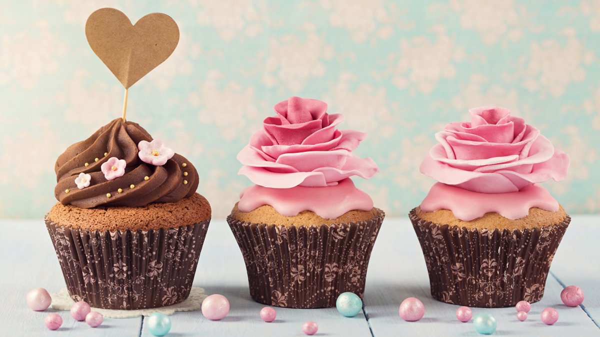 С днём рождения Мадина поздравления