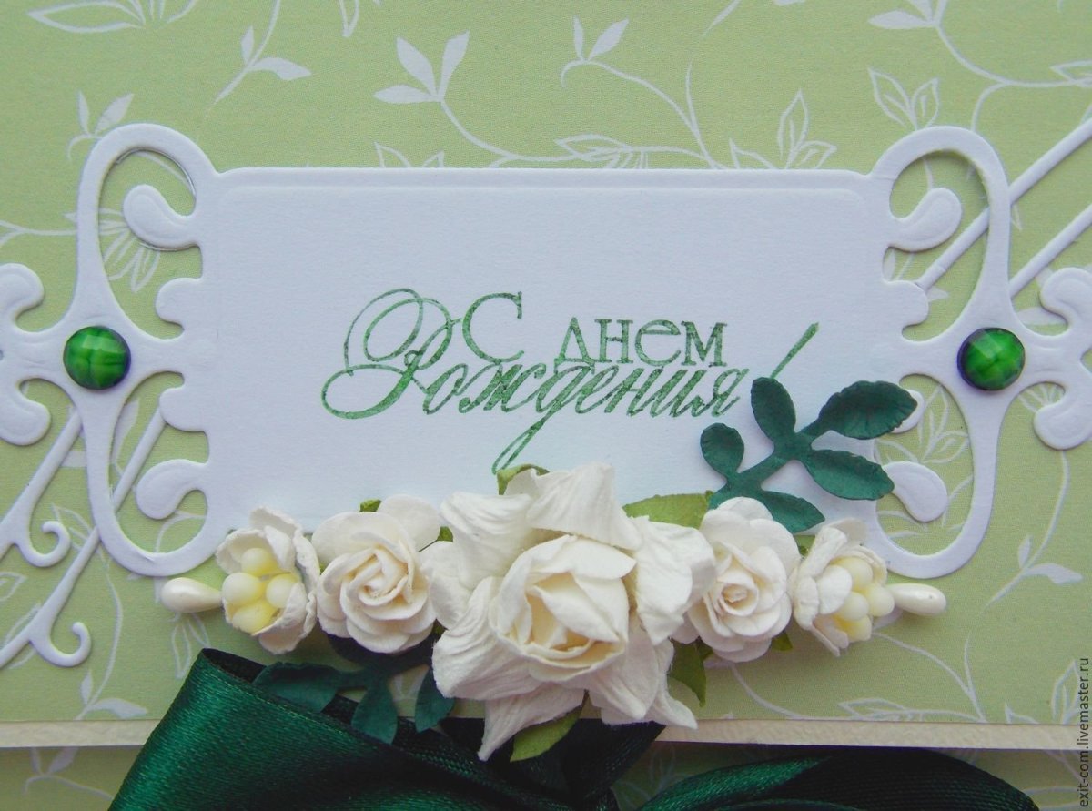 Желтые розы и шампанское