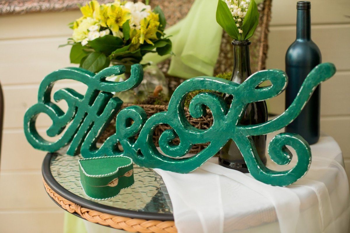 Фоторамки на свадьбу изумрудный