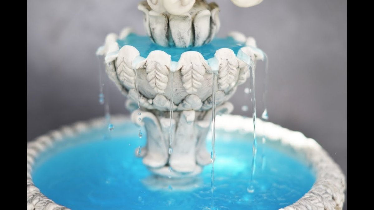 Торт в виде фонтана