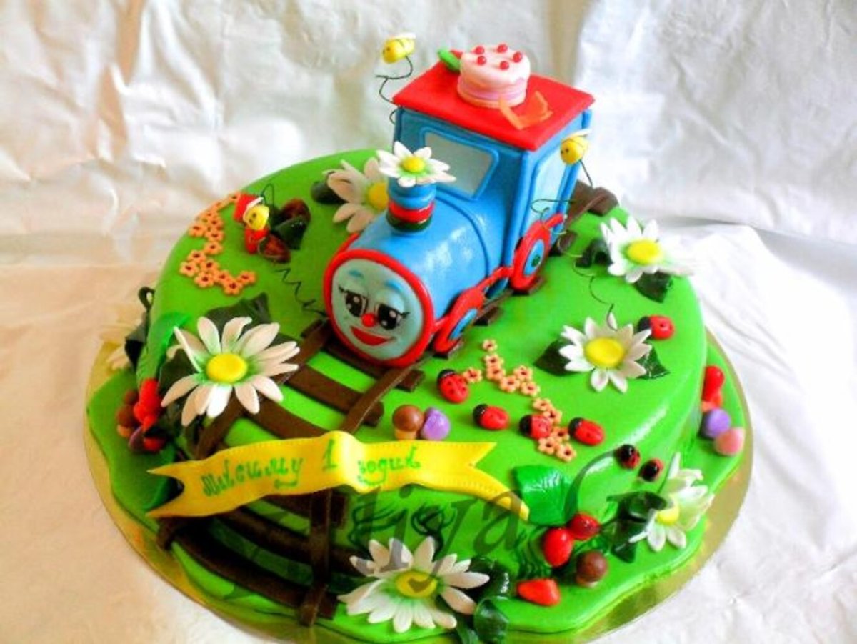 Торт паровозик Боб