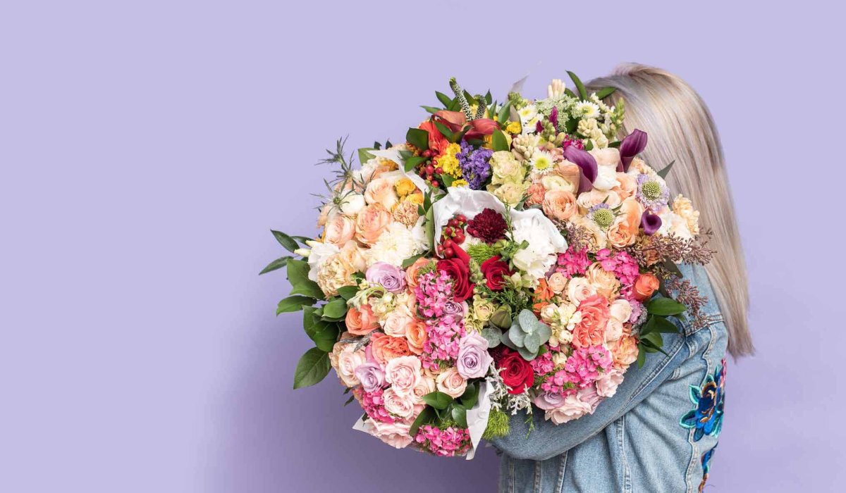 Рекламный букет цветов