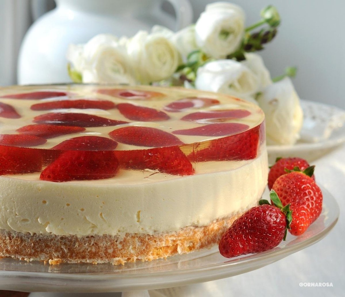 Торт клубника Бейлис