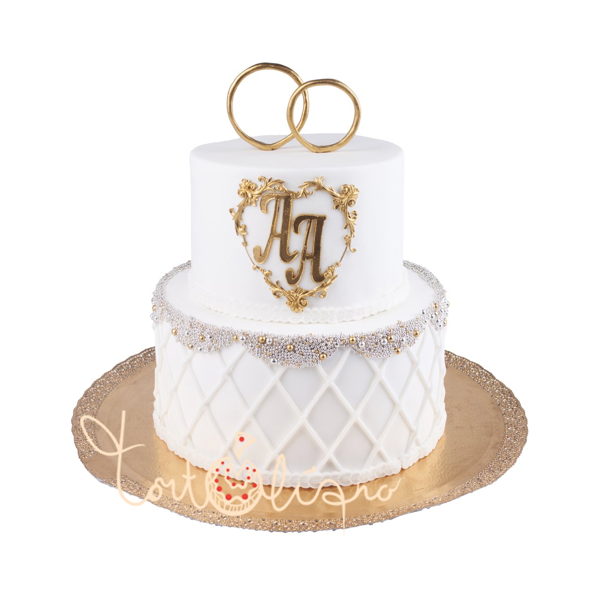 Свадебный торт с кольцами