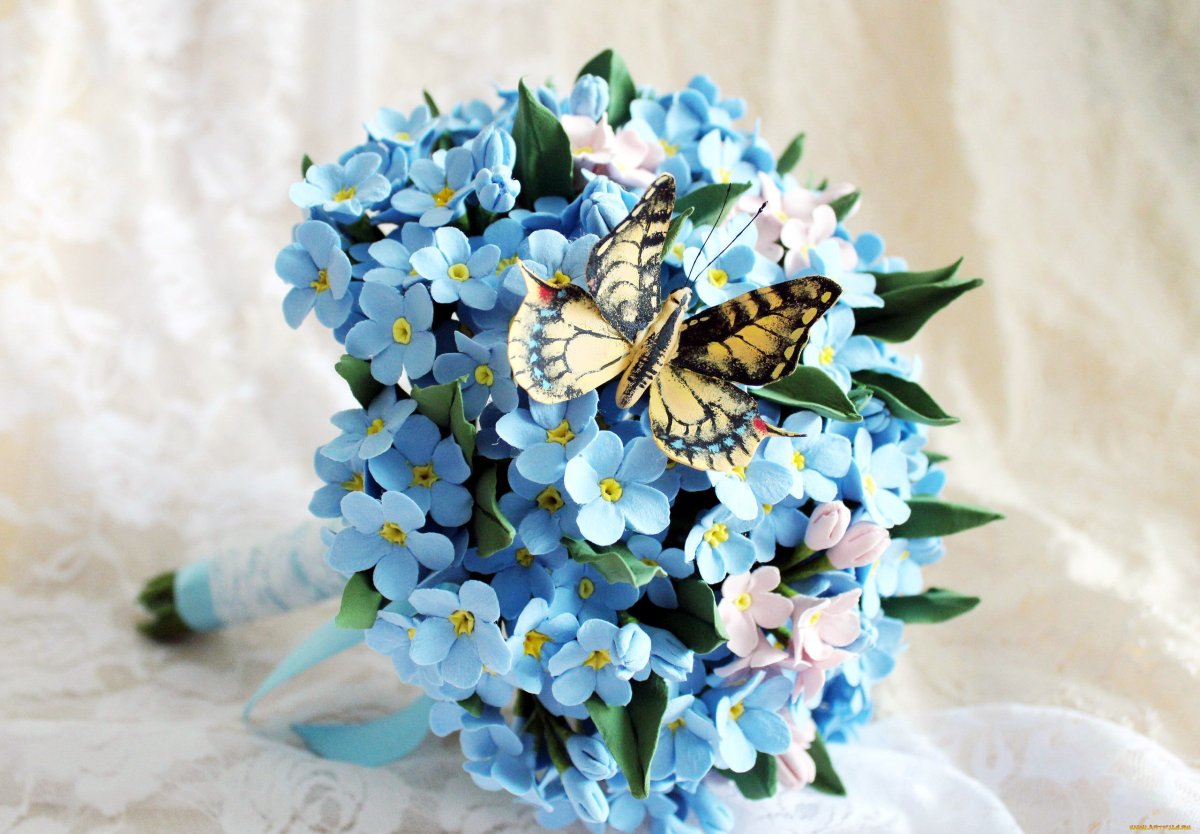 Букет невесты с незабудками